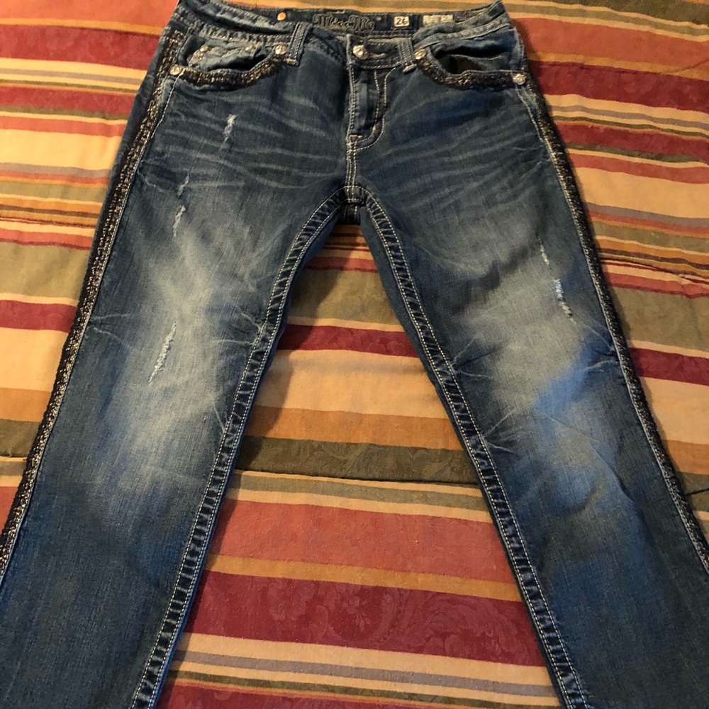 Miss Me Boyfriend capris size 26